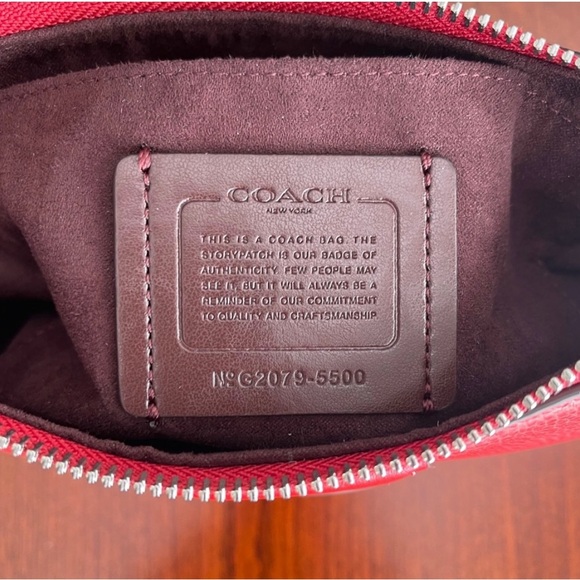 Coach Georgie Baguette Bag - Picture 4 of 11